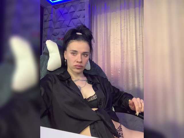 deva_maria — live female cam