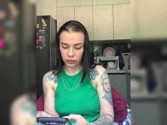 maidencrystal live sex