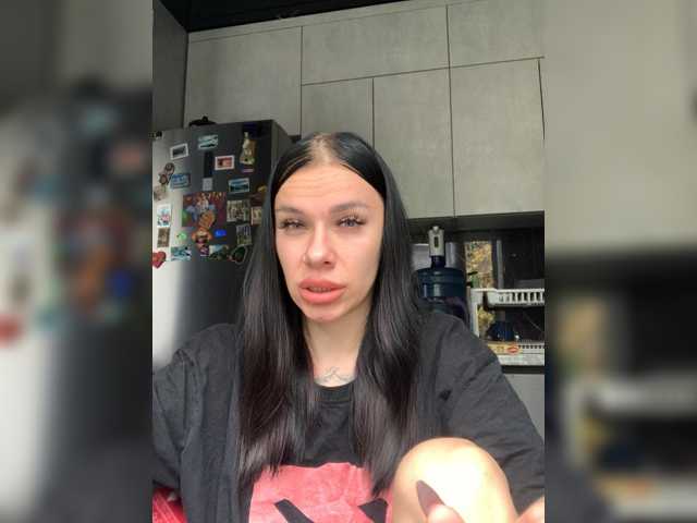 MaidenCrystal live cam on BongaCams