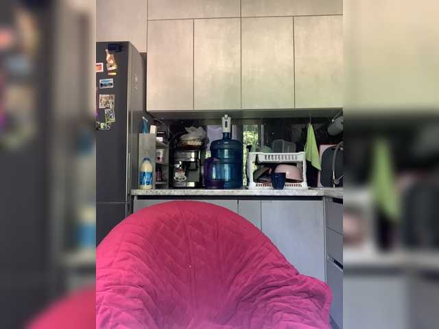 MaidenCrystal live cam on BongaCams