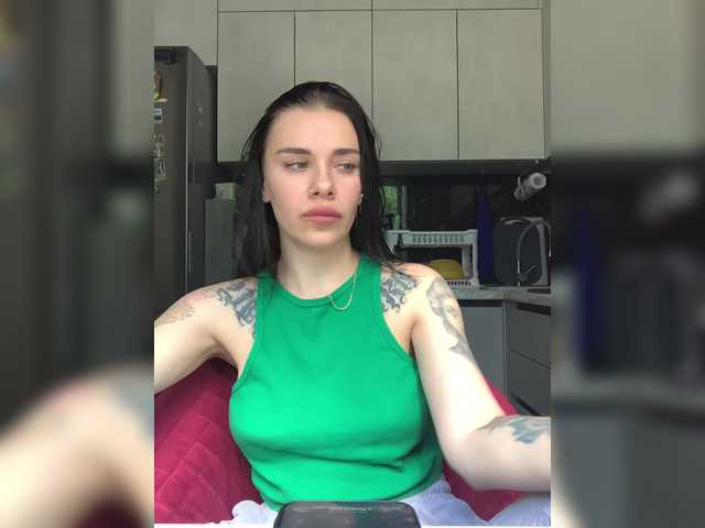maidencrystal live sex