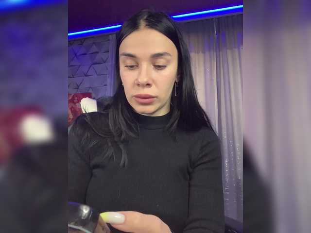 MaidenCrystal live cam on BongaCams