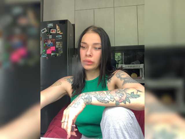 maidencrystal live sex