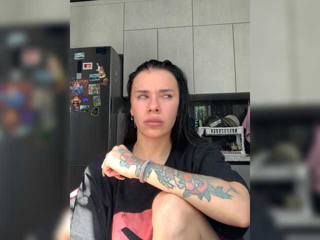 deva_maria live cam preview