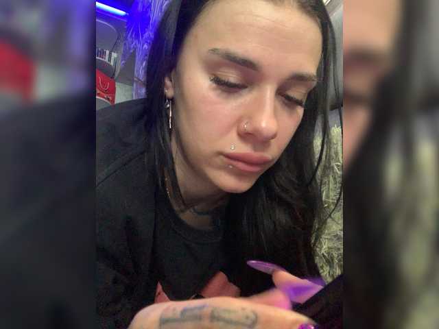maidencrystal live sex show