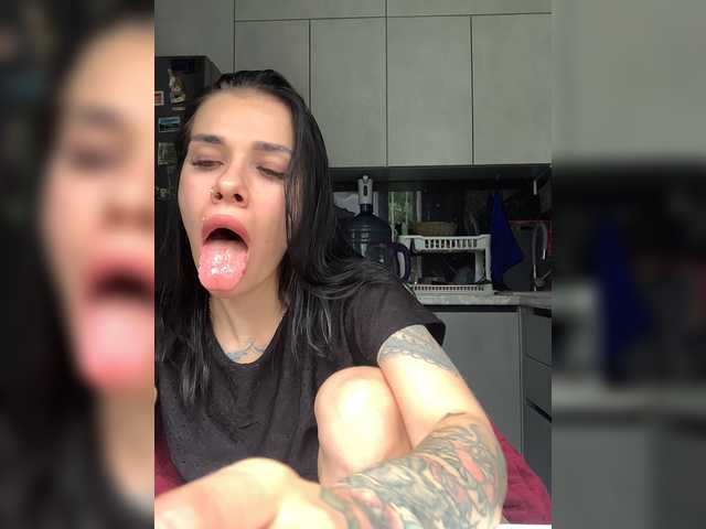 maidencrystal live sex