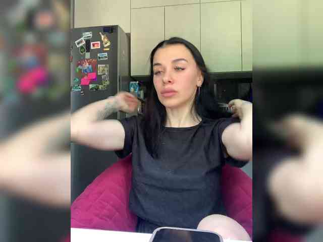 MaidenCrystal Sex Cam Show