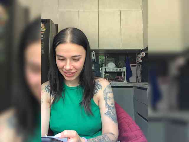 deva_maria webcam