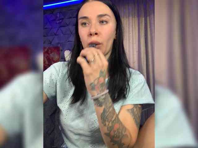 deva_maria webcam