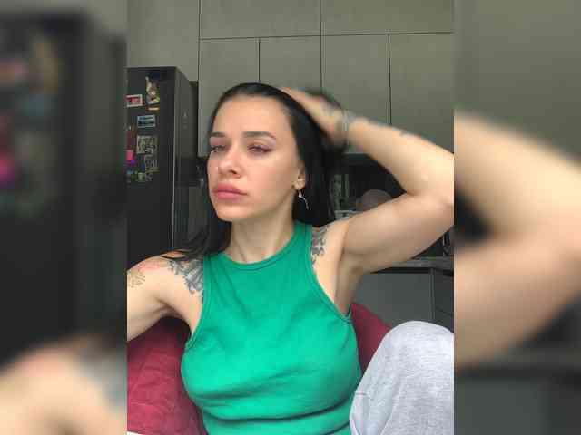 deva_maria webcam