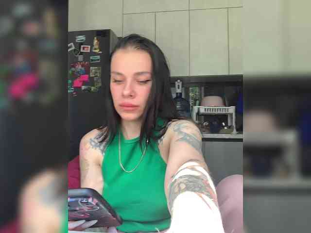 deva_maria webcam