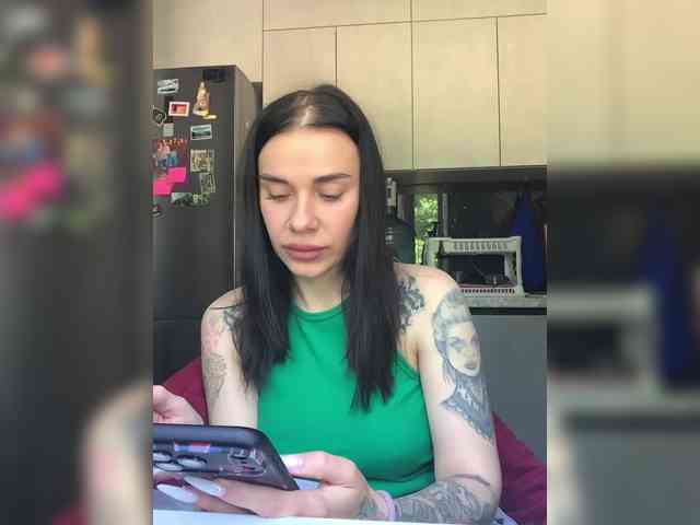 deva_maria webcam
