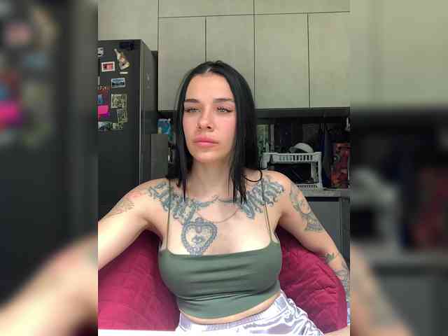 deva_maria webcam
