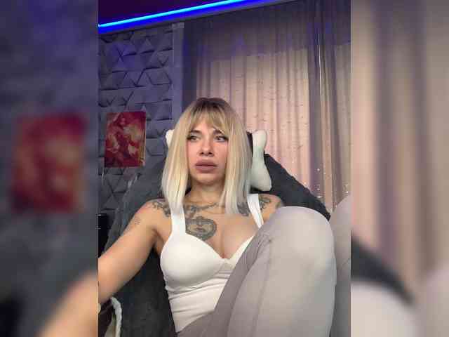 deva_maria webcam
