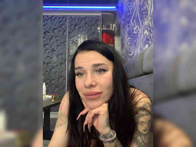 deva_maria webcam