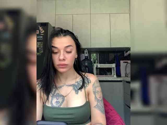 deva_maria webcam
