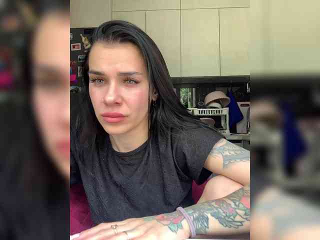 deva_maria webcam