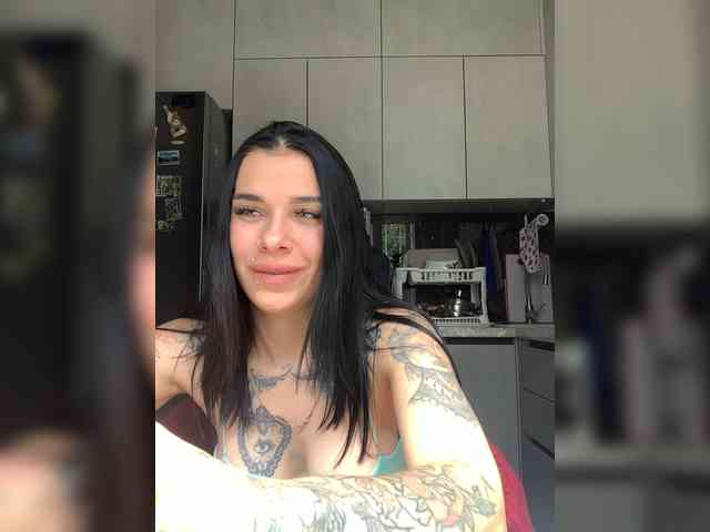 deva_maria webcam