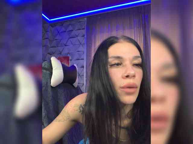 deva_maria webcam