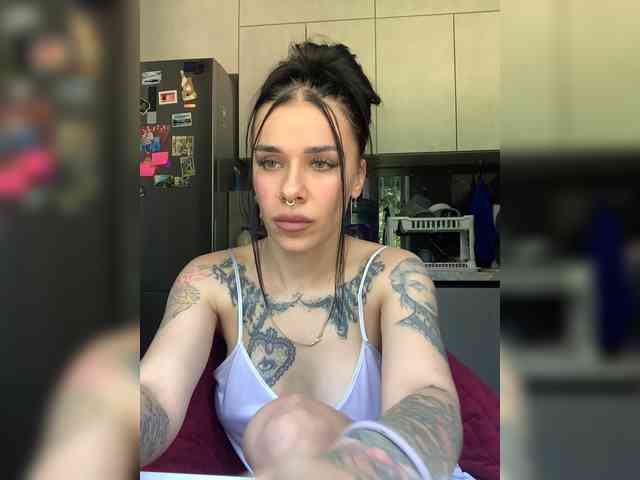 deva_maria webcam