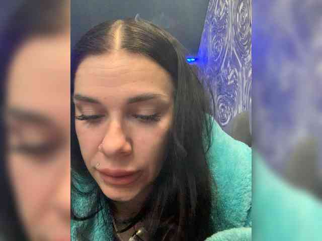 deva_maria webcam