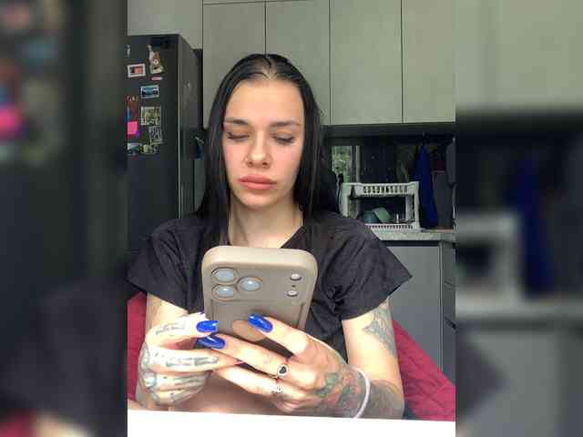 deva_maria webcam