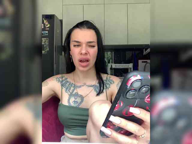 deva_maria webcam