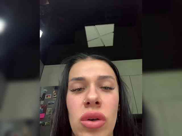deva_maria webcam