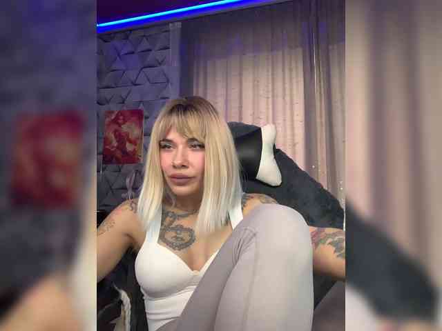 deva_maria webcam