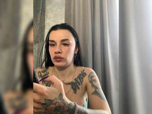 deva_maria webcam