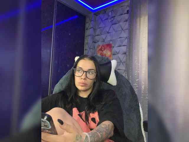 deva_maria webcam