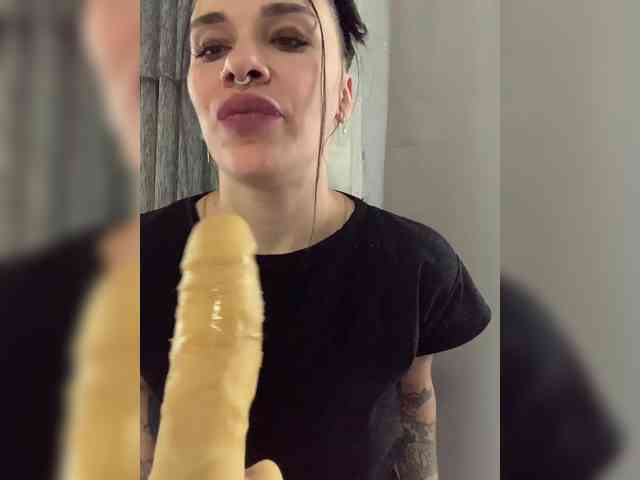 deva_maria webcam