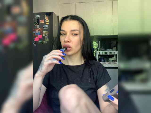 deva_maria webcam