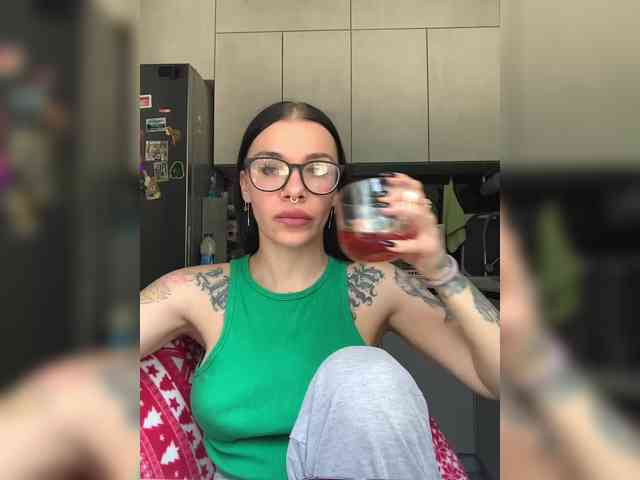 deva_maria webcam
