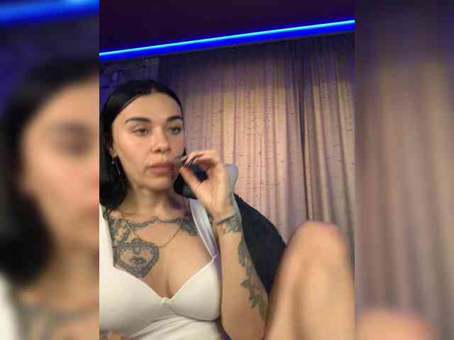 deva_maria webcam