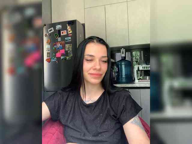 MaidenCrystal Sex Cam Show