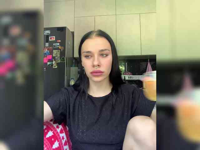 deva_maria webcam