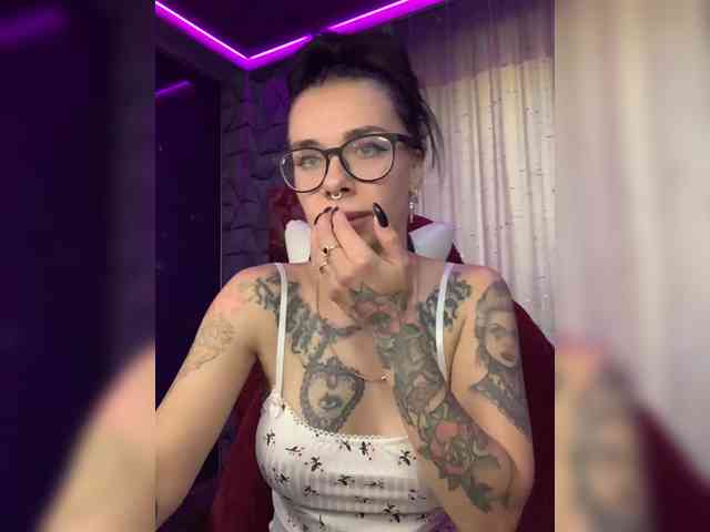 deva_maria webcam
