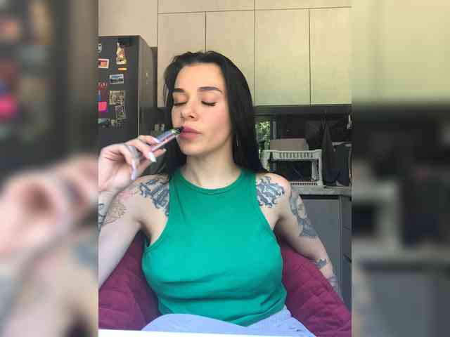 deva_maria webcam