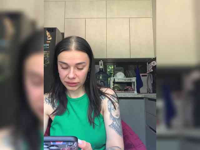 deva_maria webcam