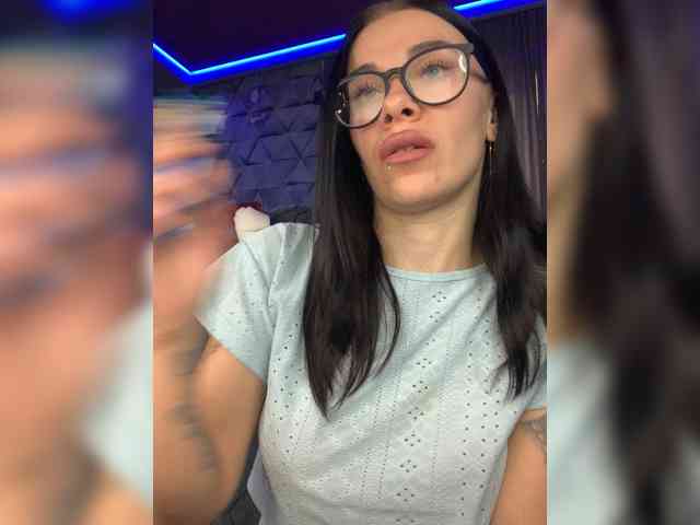 deva_maria webcam