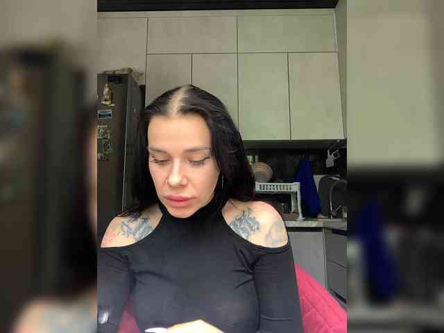 deva_maria webcam