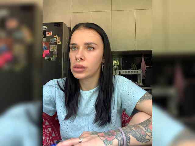 deva_maria webcam