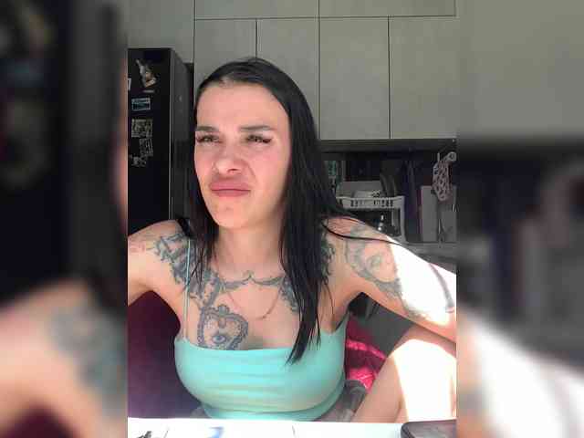 deva_maria webcam