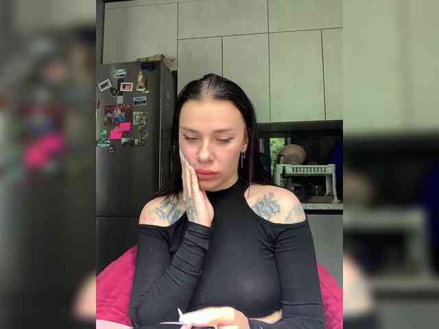 deva_maria webcam