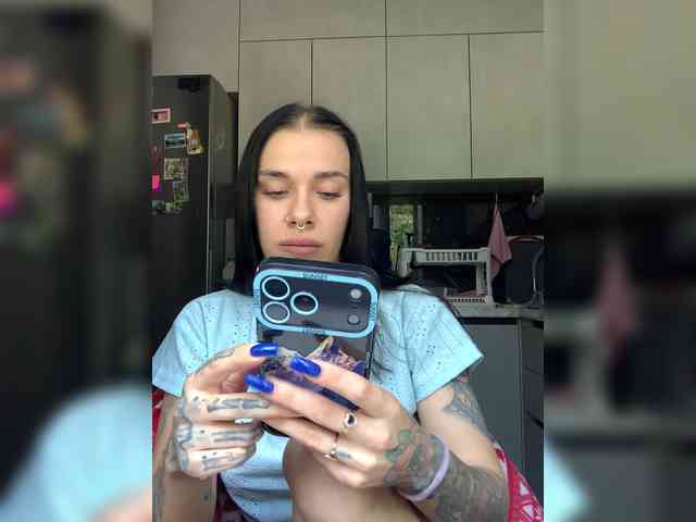 deva_maria webcam