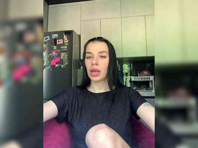 deva_maria webcam
