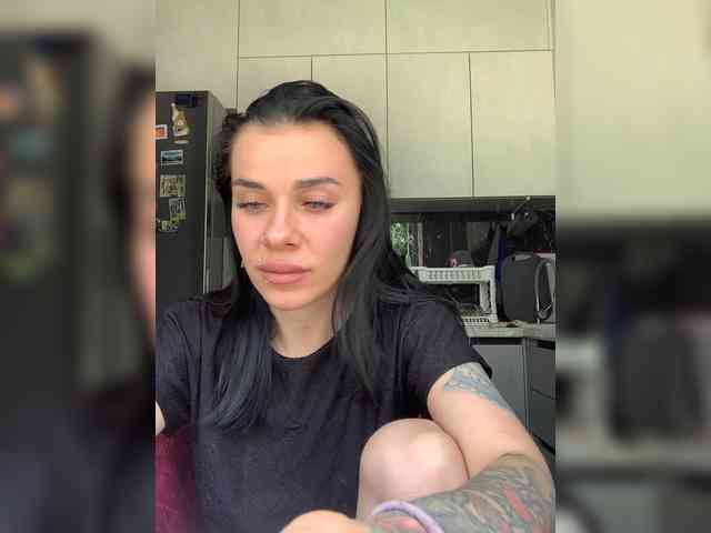 deva_maria webcam
