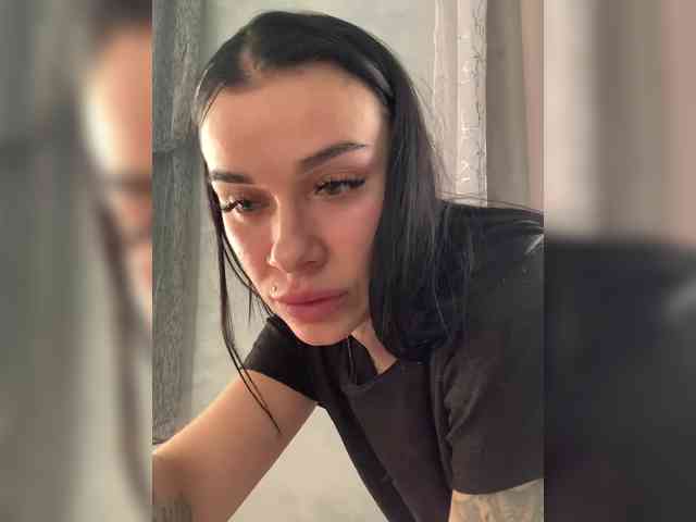 deva_maria webcam