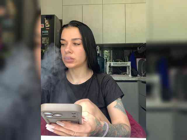 deva_maria webcam